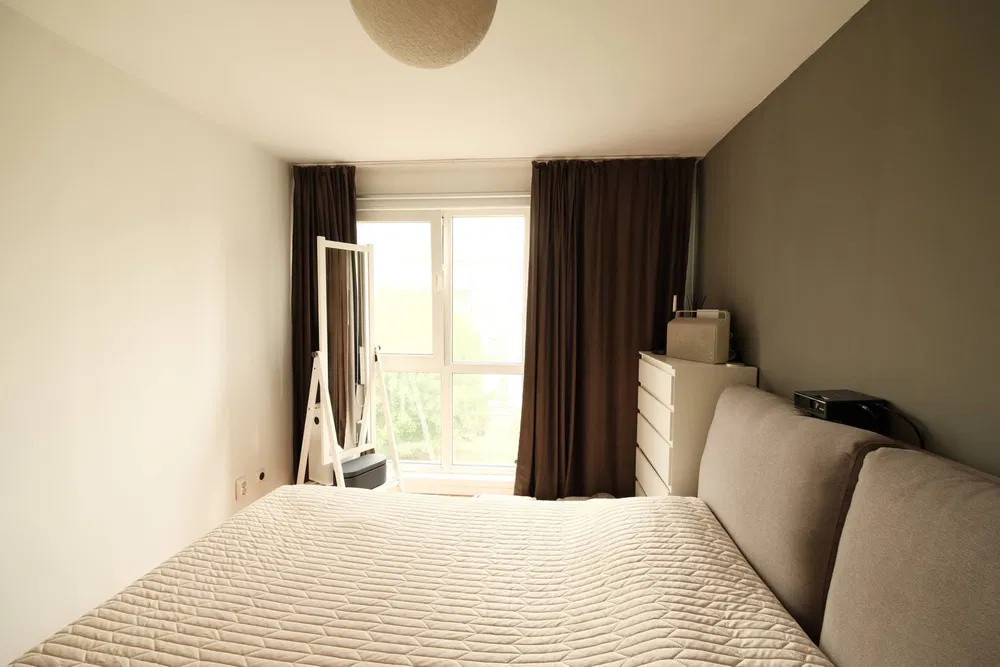 Apartament de 2 camere, modern, parcare subterana, str Eroilor