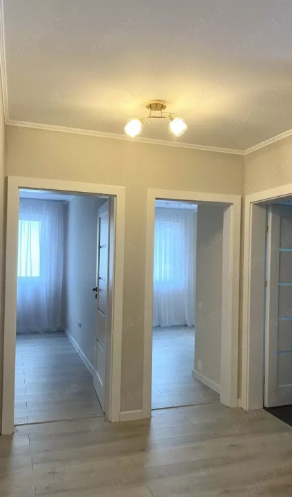 Apartament de 3 camere, 72 mp, 2 băi, parcare, zona Someșului