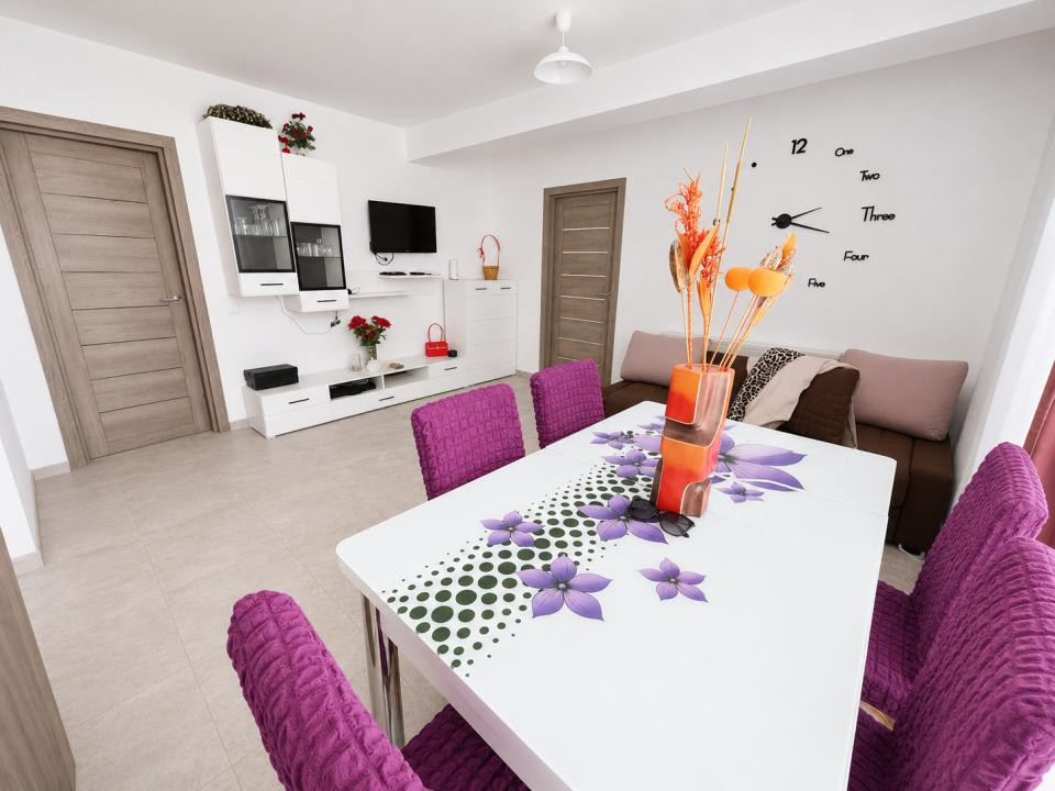 Apartament de 2 camere, 54 mp, 17 mp terasa, parcare, zona Stejarului