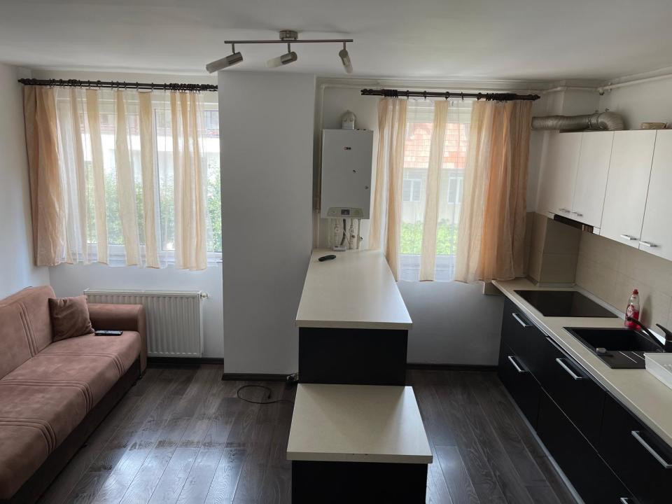Apartament cu 2 camere | Benzinaria Mol | Calea Turzii | Parcare |