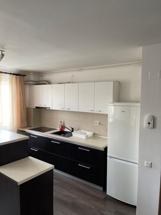 Apartament cu 2 camere | Benzinaria Mol | Calea Turzii | Parcare |
