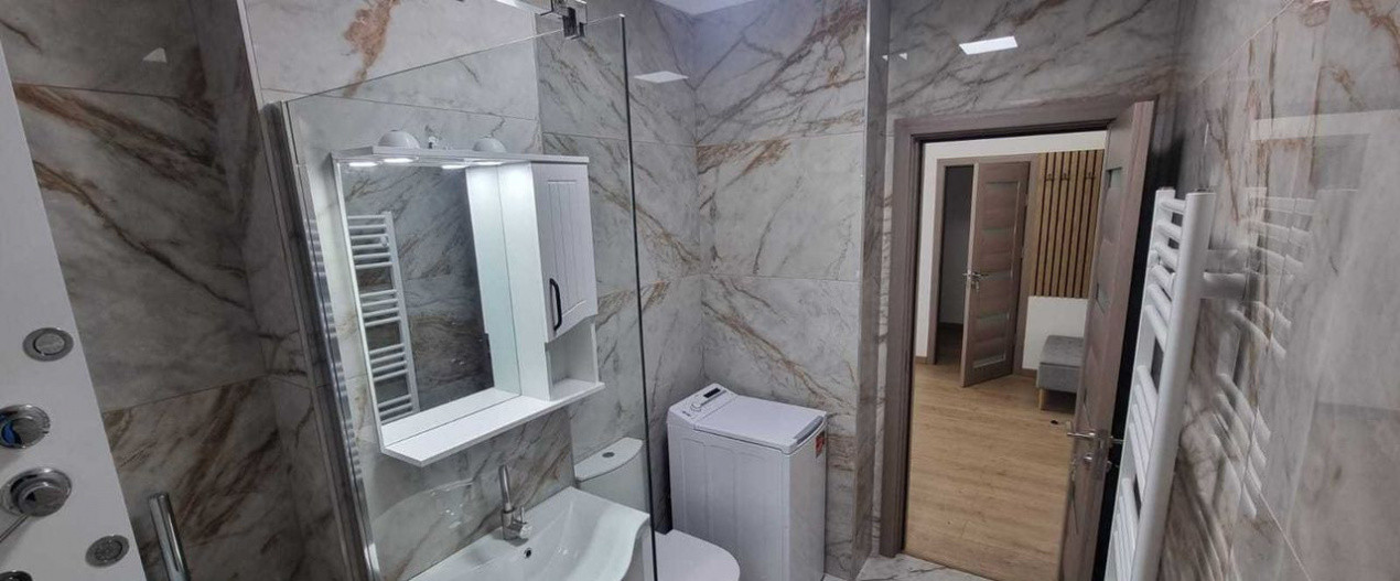 Apartament 2 Camere, 53mp, Etaj Intermediar, Zona VIVO