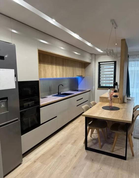 Apartament de 3 camere, 65 mp, 2 bai, garaj, zona Somesului 