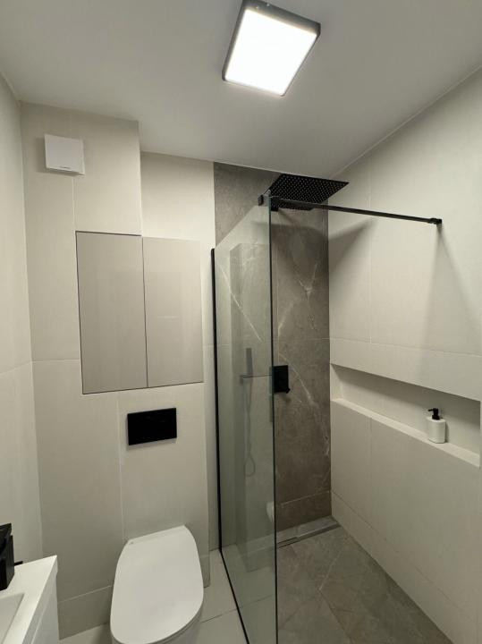 Apartament de 3 camere, 65 mp, 2 bai, garaj, zona Somesului 
