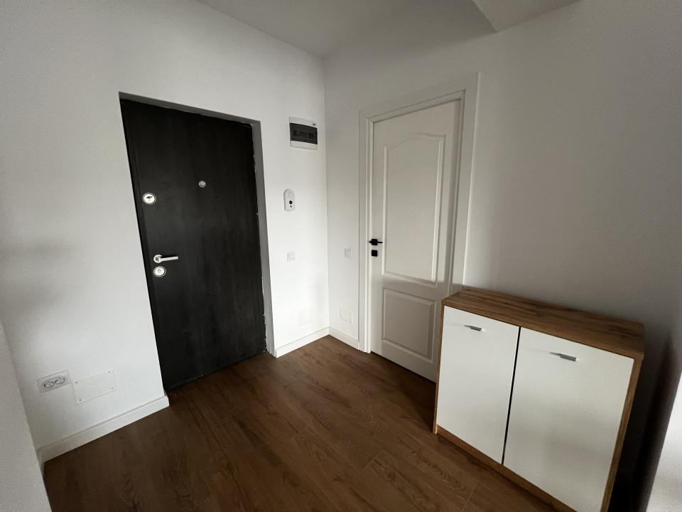 Apartament de 2 camere, 52 mp, parcare subterana, zona Sesul de sus