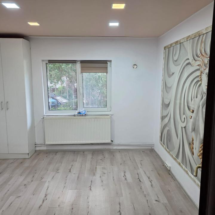 Spatiu comercial | Strada Plopilor | Benzinaria Lukoil |