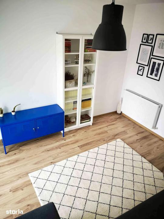 Apartament de 2 camere, gradina de 50 mp, parcare, zona Terra