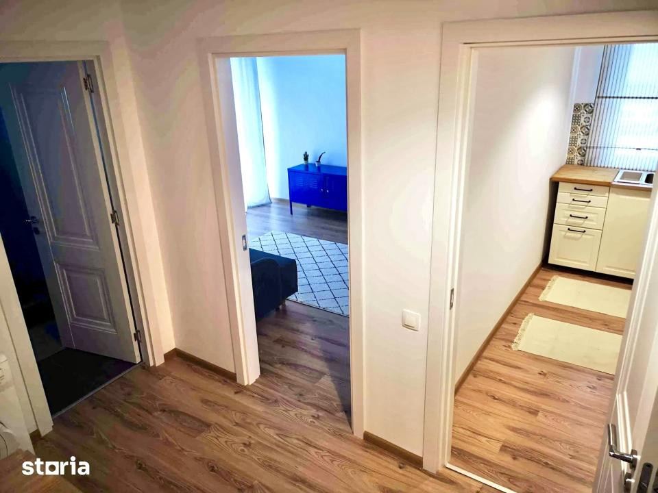 Apartament de 2 camere, gradina de 50 mp, parcare, zona Terra