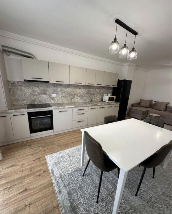 Apartament de 2 camere, parcare subterana, Eroilor Residence