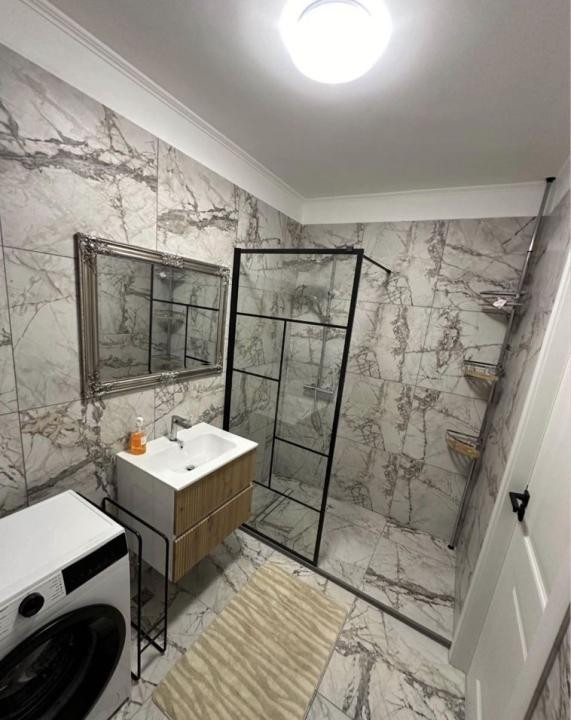 Apartament de 2 camere, parcare subterana, Eroilor Residence