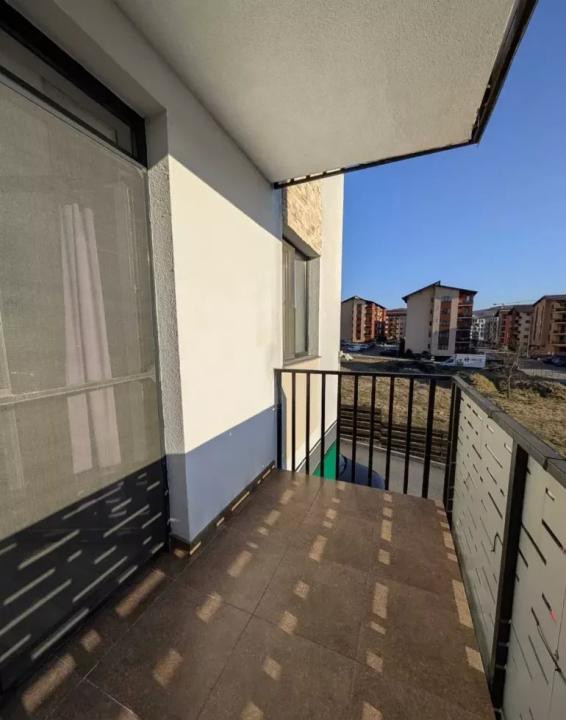 Apartament de 3 camere, 58 mp, zona Stejarului
