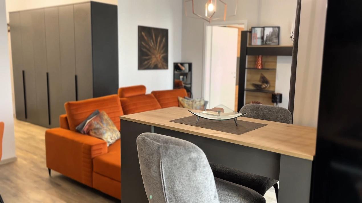 Apartament 2 Camere, 52mp, Parcare, Zona Eroilor