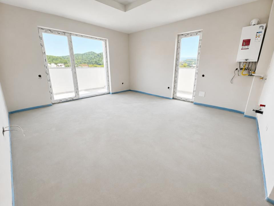 Apartament de 3 camere, 55 mp, 24 mp terasa, Eroilor - Blocurile Albe
