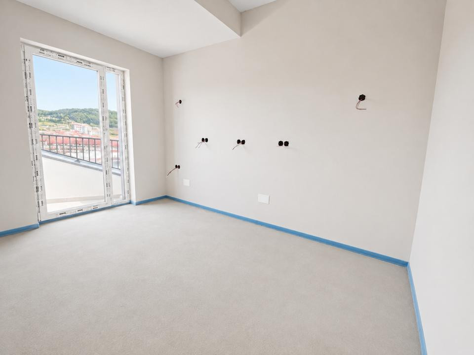 Apartament de 3 camere, 55 mp, 24 mp terasa, Eroilor - Blocurile Albe