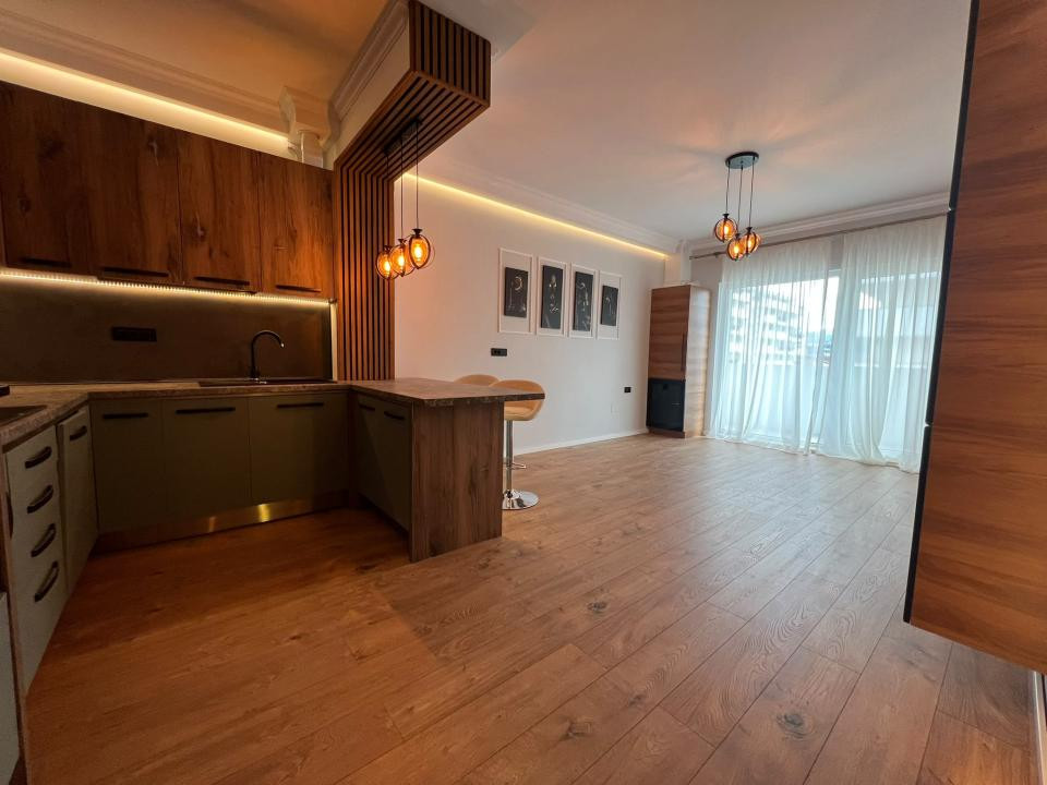 Apartament de 2 camere, 45 mp, parcare subterana, Eroilor