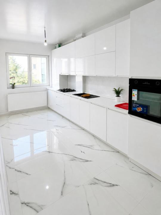 Apartament de 2 camere decomandat, 62 mp, parcare, zona Stejarului