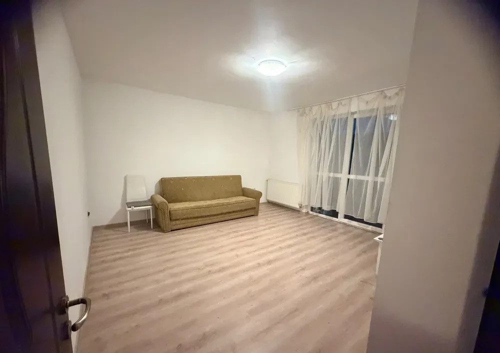 Apartament de 2 camere decomandate, 49 mp, parcare, zona Florilor