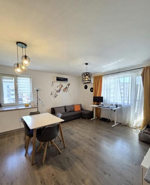 Apartament de 3 camere, 60 mp, parcare, zona Metro/Amethyst