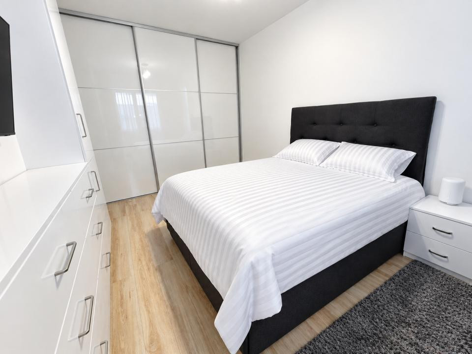 Apartament de 2 camere, 40 mp, parcare, zona Urusagului
