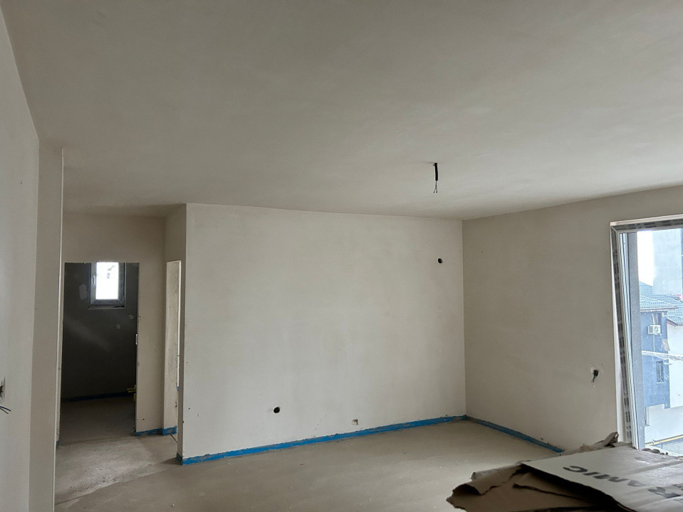 Apartament de 2 camere, 52mp,  zona Teilor