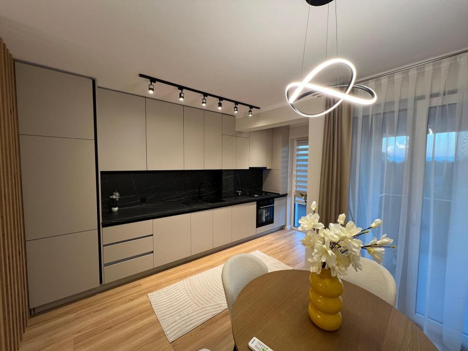 Apartament de 2 camere, 55 mp, parcare, zona Tineretului
