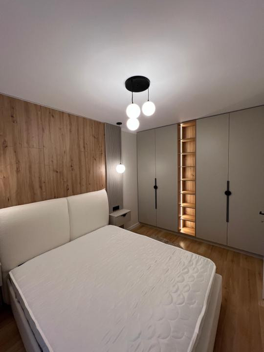 Apartament de 2 camere, 55 mp, parcare, zona Tineretului