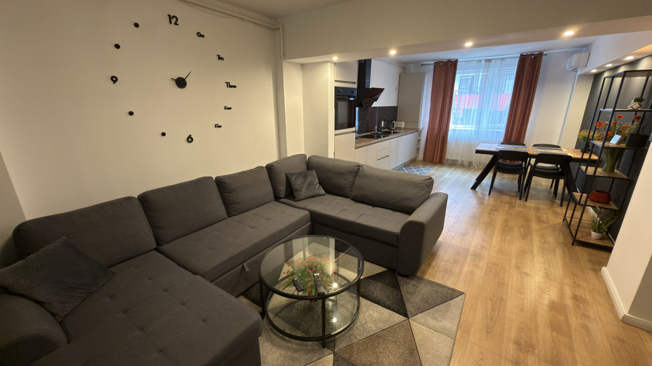 Apartament 2 Camere, Parcare, Gradina, Zona Teilor