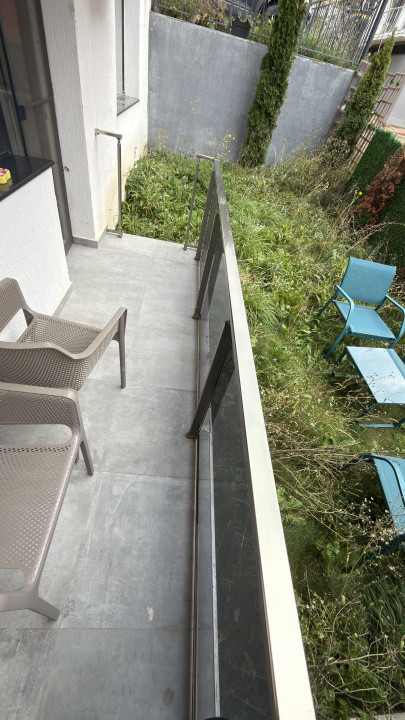 Apartament 2 Camere, Parcare, Gradina, Zona Teilor