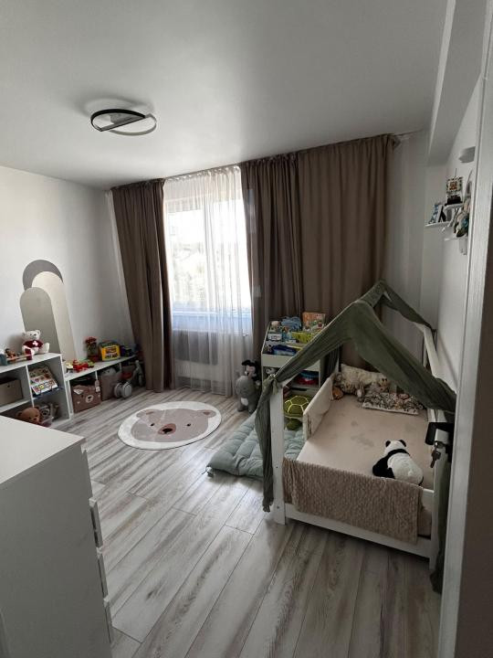 Apartament cochet, 2 camere deco, parcare, zona Brutaria Cetatii