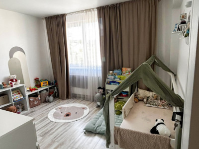 Apartament cochet, 2 camere deco, parcare, zona Brutaria Cetatii
