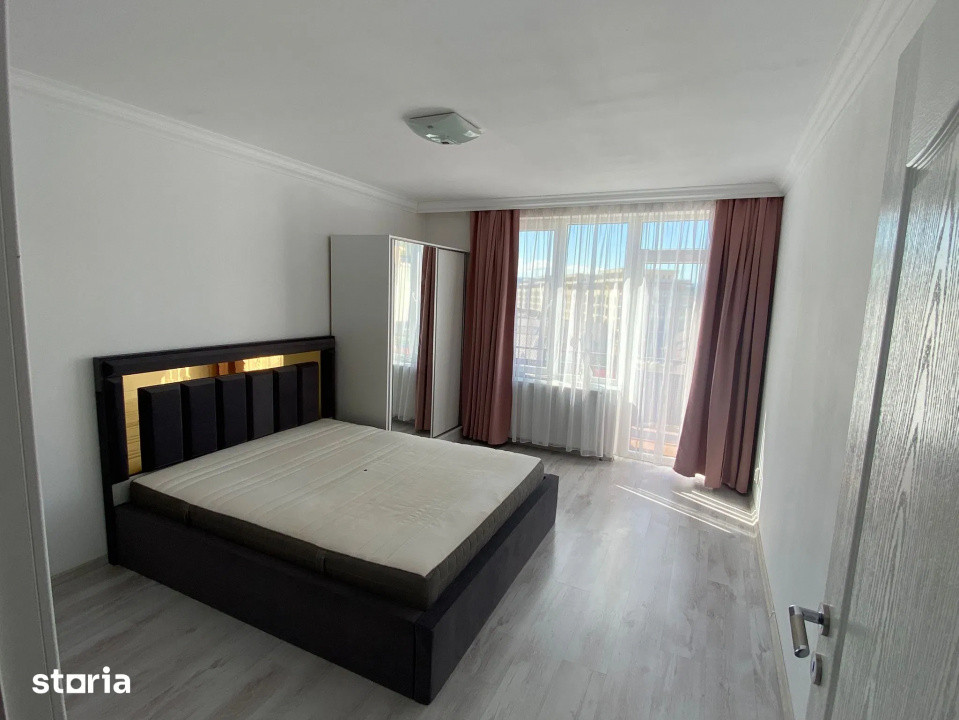 Apartament de 3 camere, 70 mp, parcare, zona Tineretului