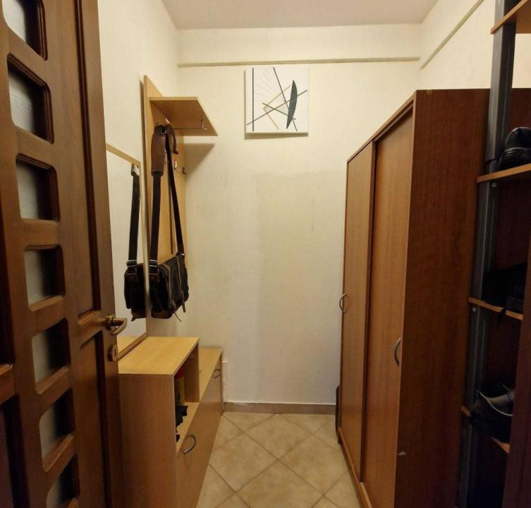 Apartament de 2 camere, 46mp, parcare, zona Stejraului