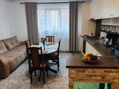 Apartament 3 camere, 53mp, Etaj Intermediar, Zona Stejarului