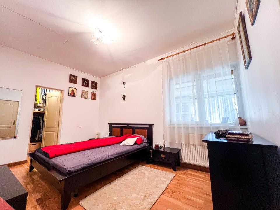 Casă individuală deosebită, garaj, str Cetății, Parc Poligon 