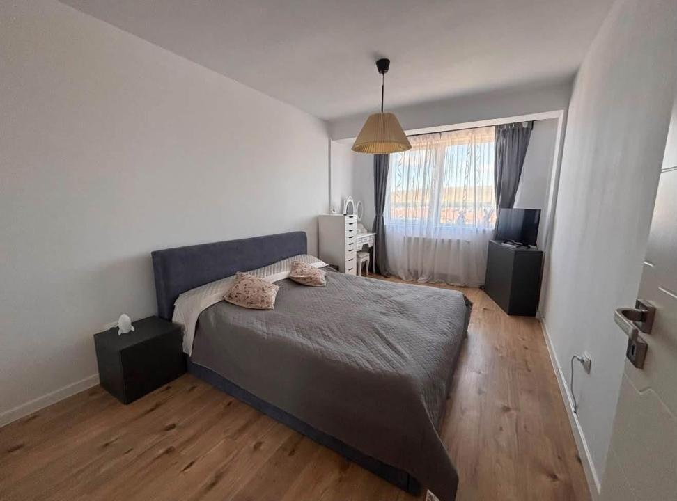 Apartament de 3 camere, 60 mp, str Teilor