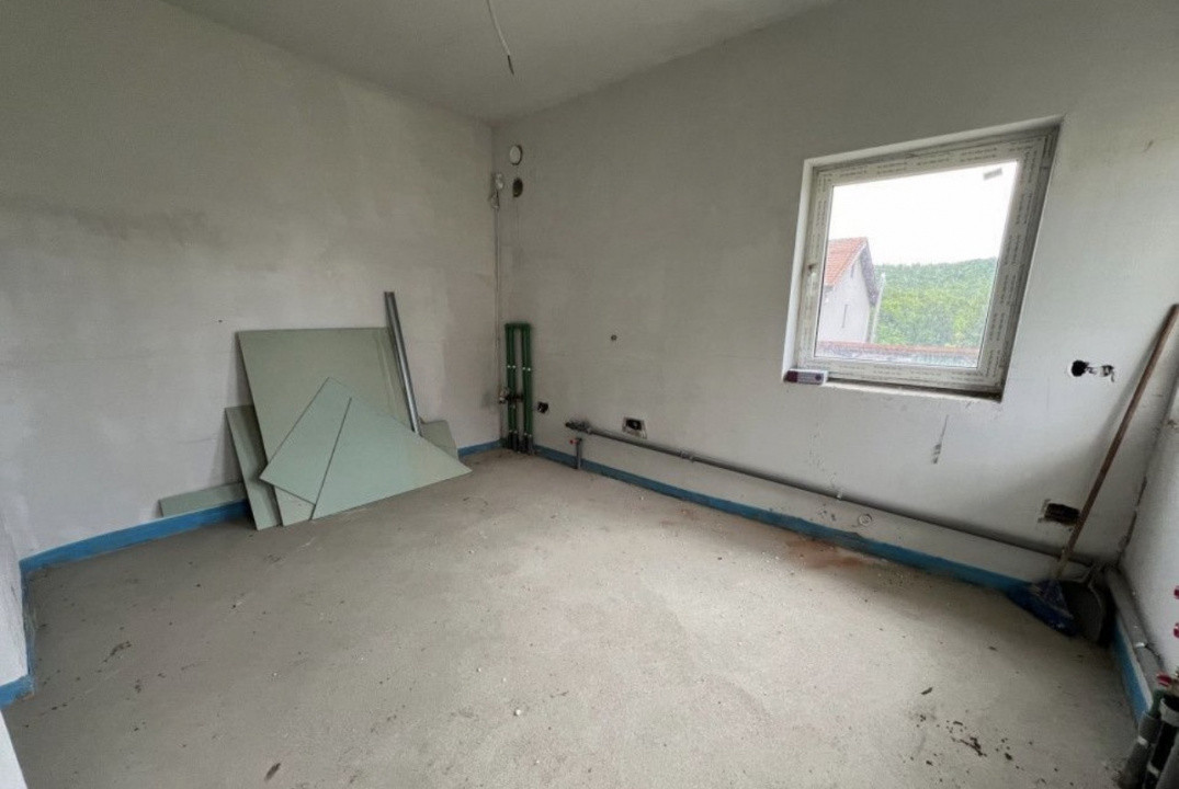 Duplex de 3 camere, 103 mp utili, 380 mp teren, Gilau