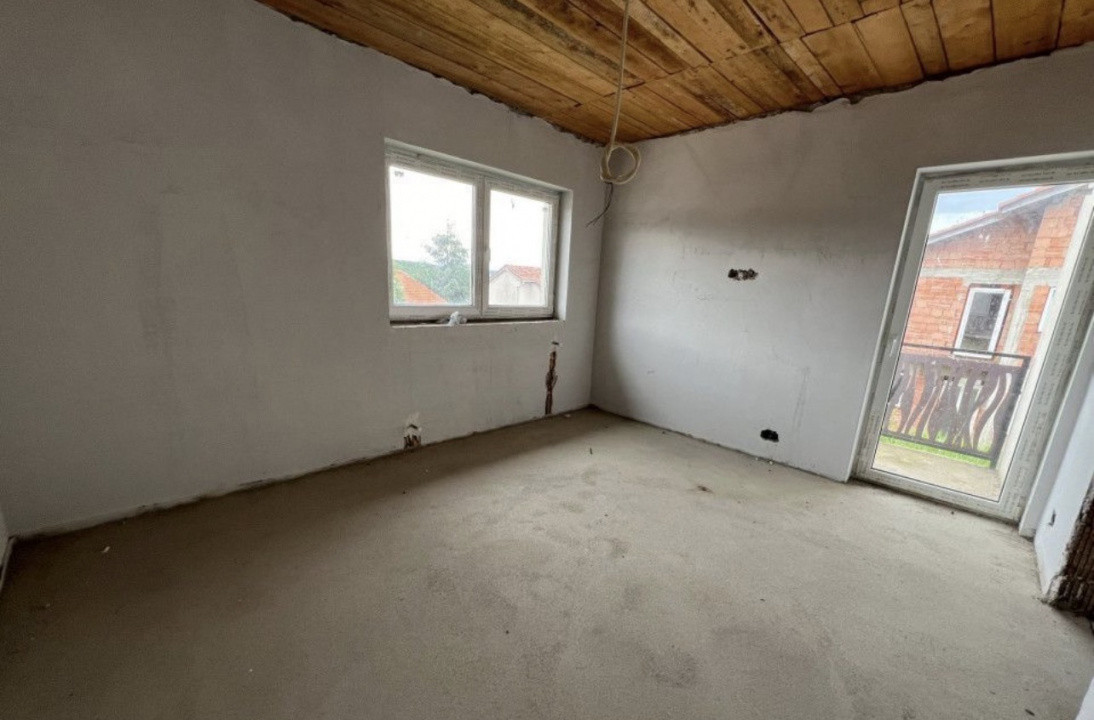 Duplex de 3 camere, 103 mp utili, 380 mp teren, Gilau