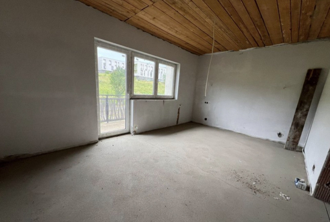 Duplex de 3 camere, 103 mp utili, 380 mp teren, Gilau