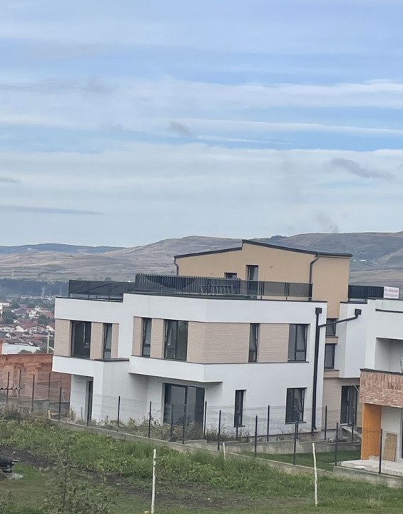 Duplex Deosebit, Vedere Panoramica, 119mp, 250mp Teren, Zona VIVO