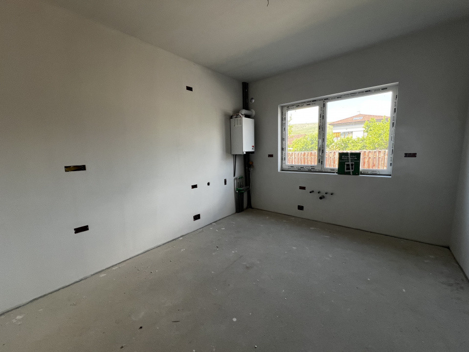 Duplex de 4 camere, 130 mp utili, garaj, zona Stadionului