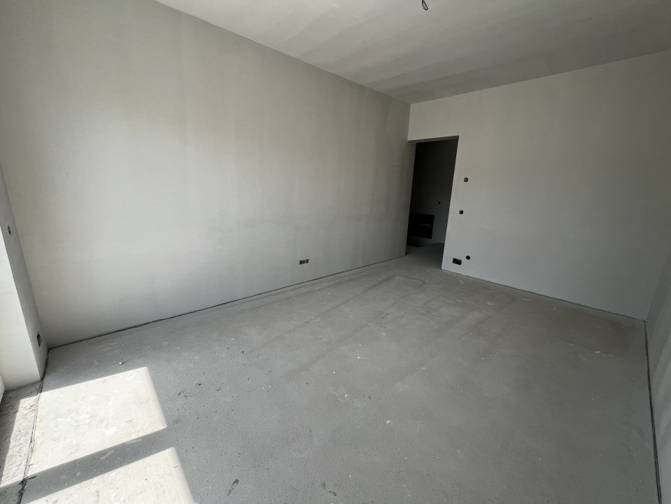 Duplex de 4 camere, 130 mp utili, garaj, zona Stadionului
