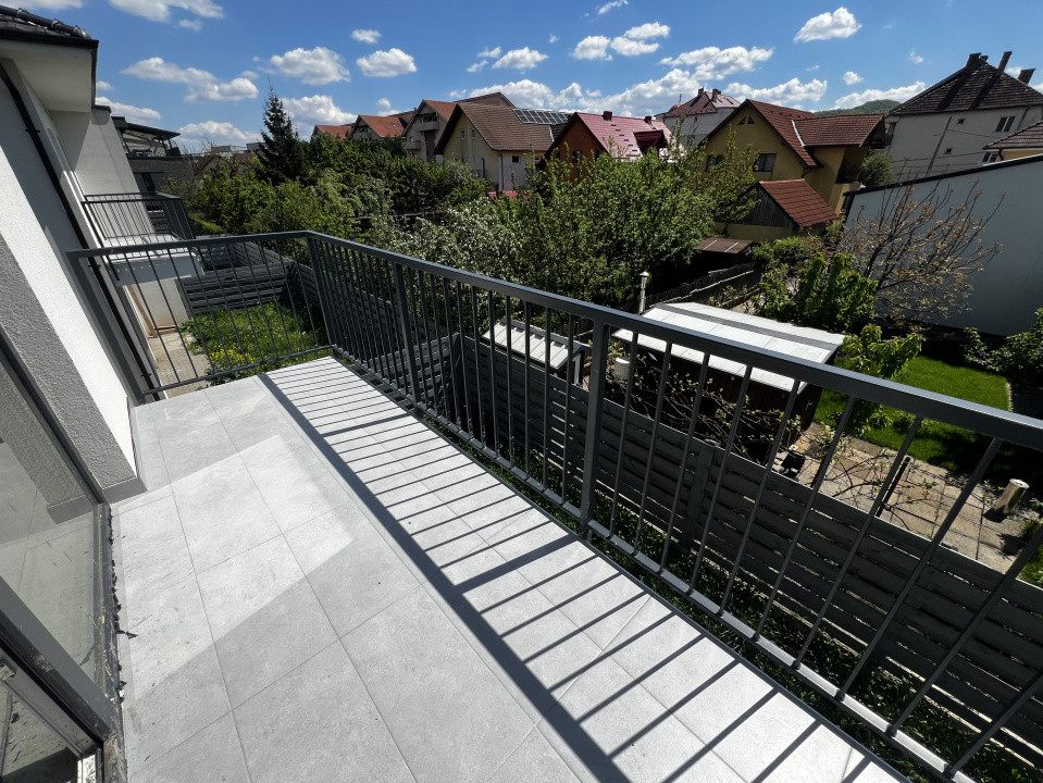 Duplex de 4 camere, 130 mp utili, garaj, zona Stadionului