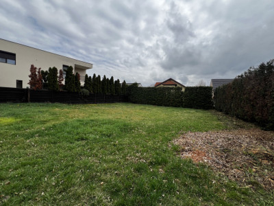 Teren intravilan, 499 mp, zona Terra 