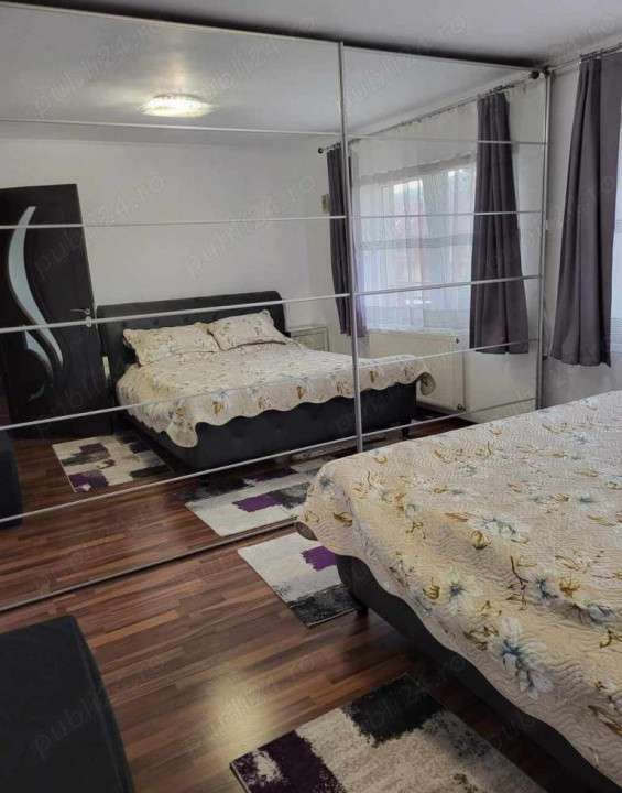Apartament de 3 camere pe doua nivele, 79 mp, zona Eroilor