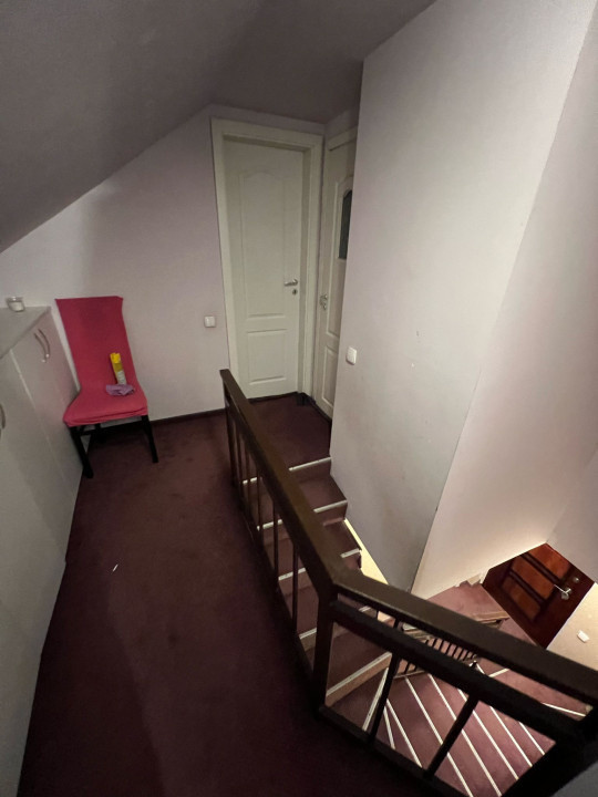 Apartament de 4 camere, 105 MP utili, 20 mp terasa, parcare zona Florilor