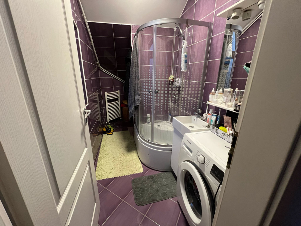 Apartament de 4 camere, 105 MP utili, 20 mp terasa, parcare zona Florilor